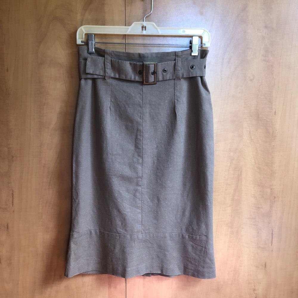 Donna Pencil Skirt - size 6